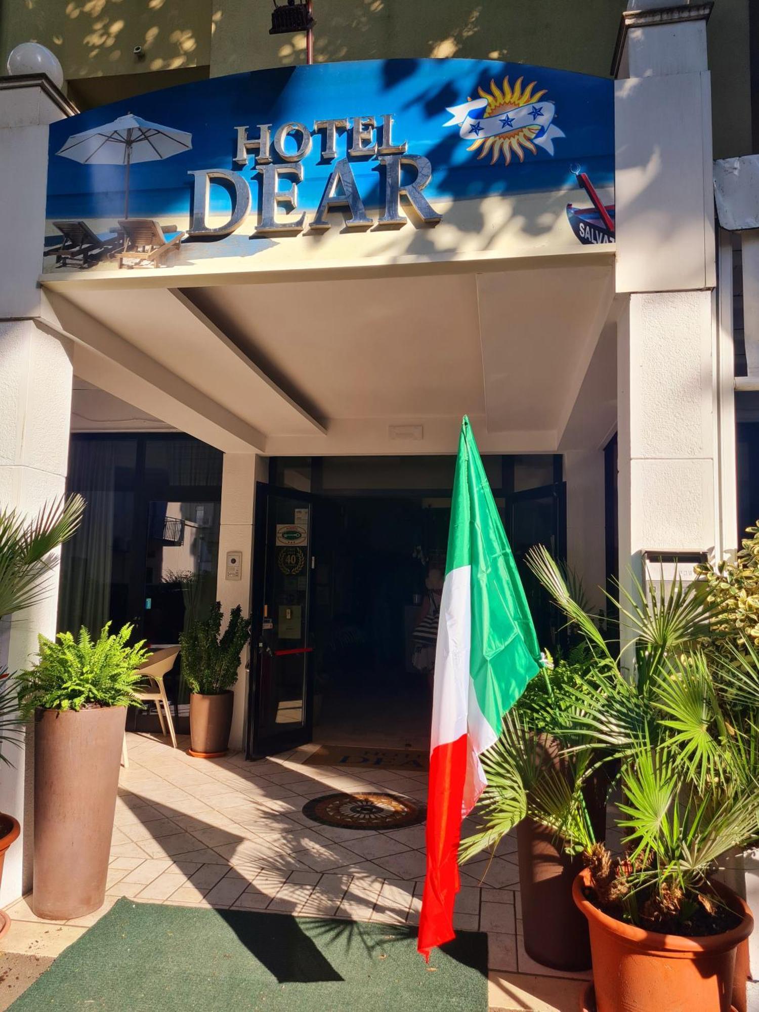 Hotel Dear Rimini Bagian luar foto