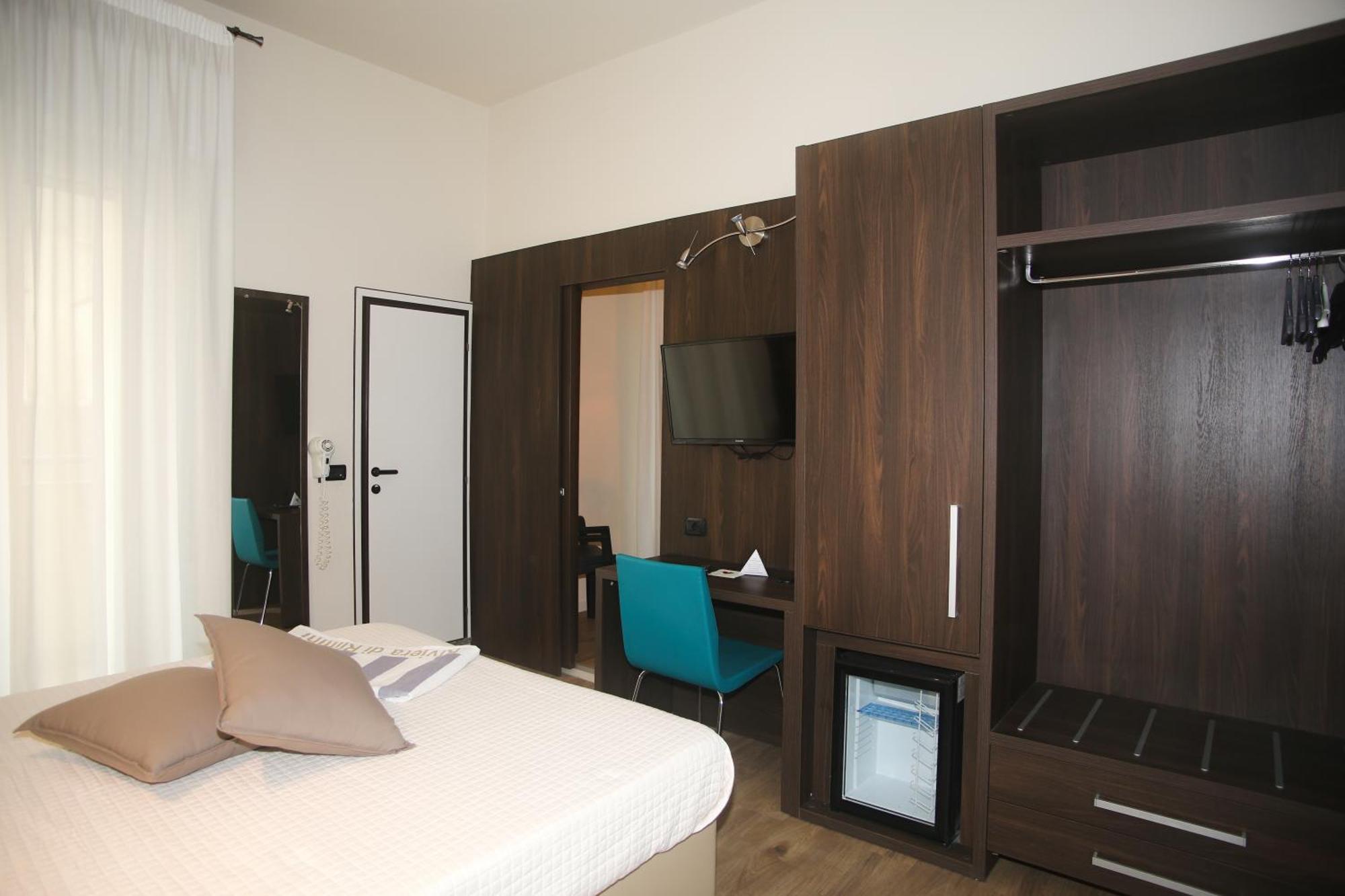 Hotel Dear Rimini Bagian luar foto